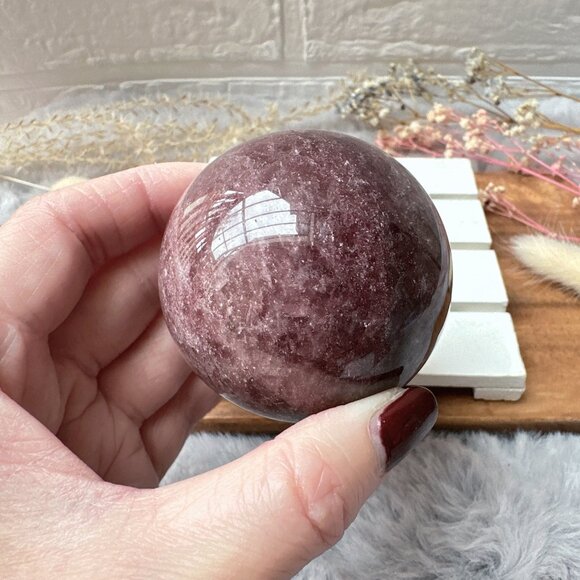 Gorgeous Strawberry Quartz Sphere (B1) - Picture 3 of 7
